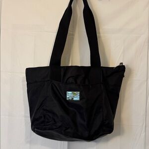 LIZSPORT by Liz Claiborne Black Nylon Shoulder Purse